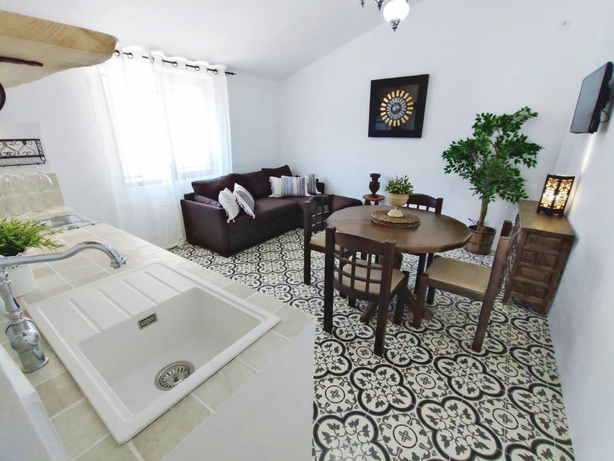 Cortijo Pennymaria Poolside Apartment Near Montefrio With Stunning Views Екстер'єр фото