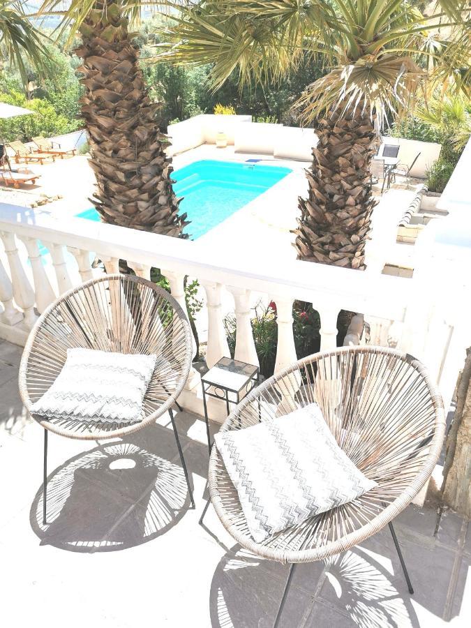 Cortijo Pennymaria Poolside Apartment Near Montefrio With Stunning Views Екстер'єр фото